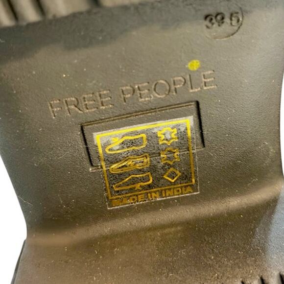 Free People Maren Mid Chelsea Boots Tan & Black Leather Lug Sole EU 39.5 NEW - Picture 9 of 9